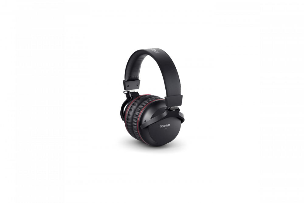 Focusrite Scarlett 2i2 Studio (4Th Gen) - Image 2